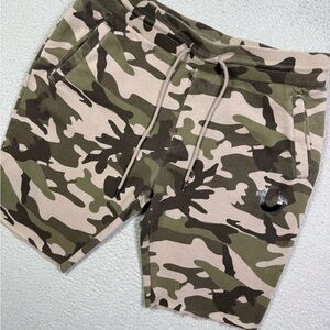 True religion camo‎ sweat shorts